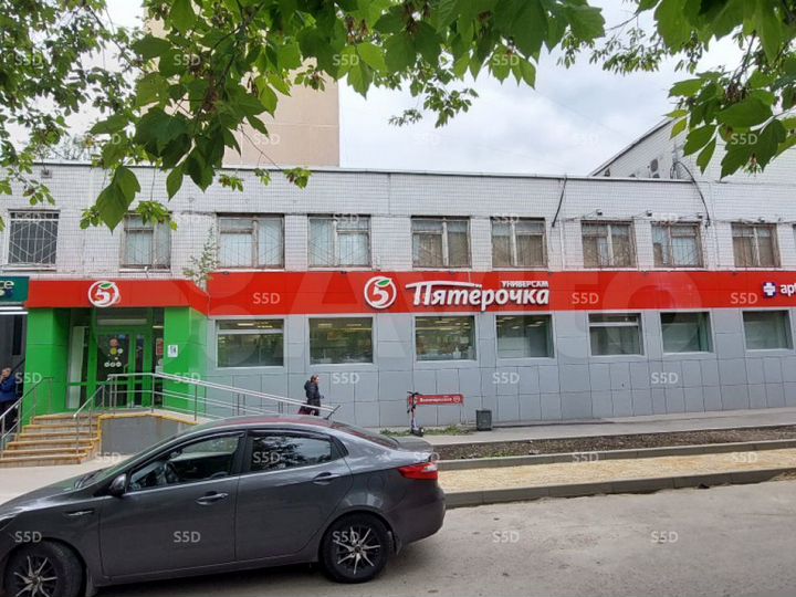 Продам торговое помещение, 815 м²