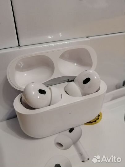Наушники Apple AirPods Pro 2