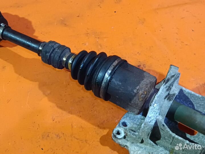 Привод на Nissan X-Trail NT31 MR20DE