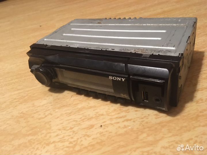 Автомагнитола Sony DSX-A30E