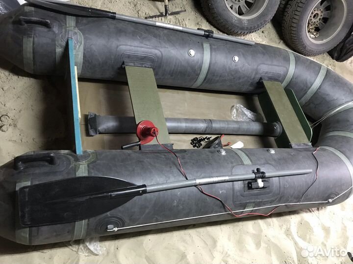 Надувная лодка