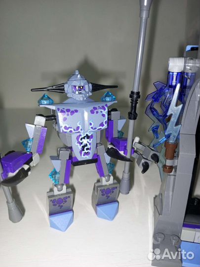 Lego nexo knights 70359 Lance vs. Lightning