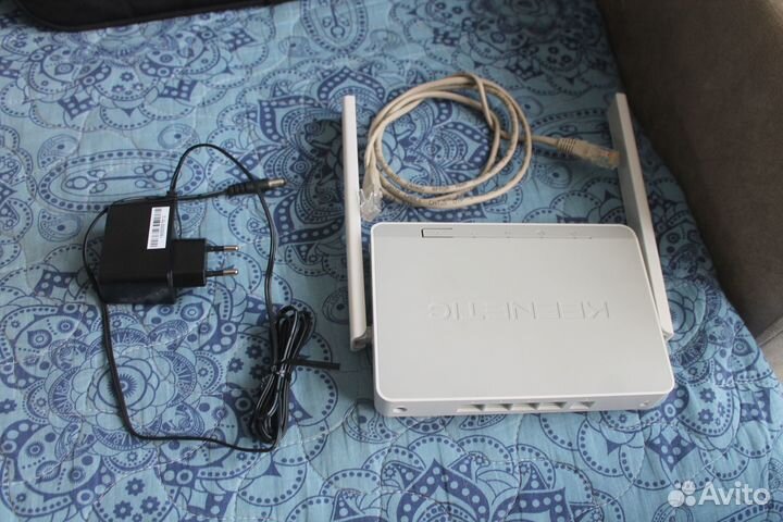 Wi-Fi роутер Keenetic DSL (KN-2010)