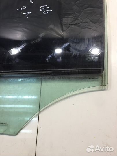 Стекло двери (заднее, левое)