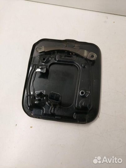 Лючок топливного бака Toyota Prius 2 NHW20