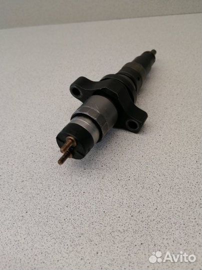 Форсунка топливная Daewoo Ultra Novus F4AE0681B