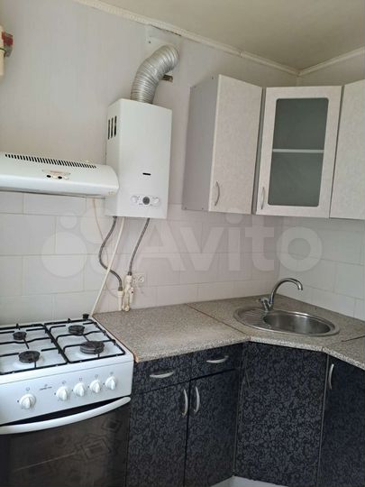 2-к. квартира, 40 м², 2/3 эт.