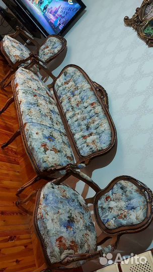 Диван и 2 кресла Румыния
