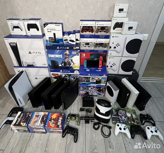 Игровые приставки и аксессуары
