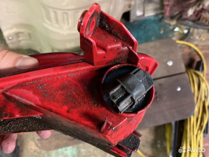 Киа Рио 4 задний правая туманна в бампер