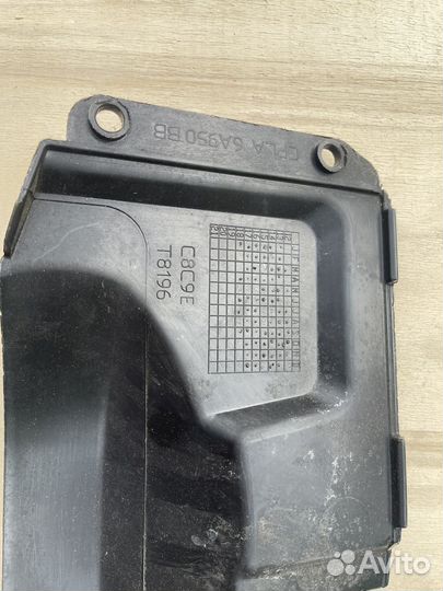 Кожух замка капота Land Rover Sport 2 рест