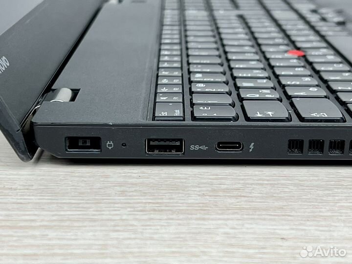 Lenovo ThinkPad T570 i5-7300U 16/512 сенсорный