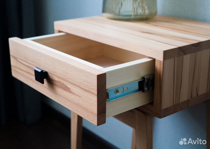 Прикроватная тумба массив дерева