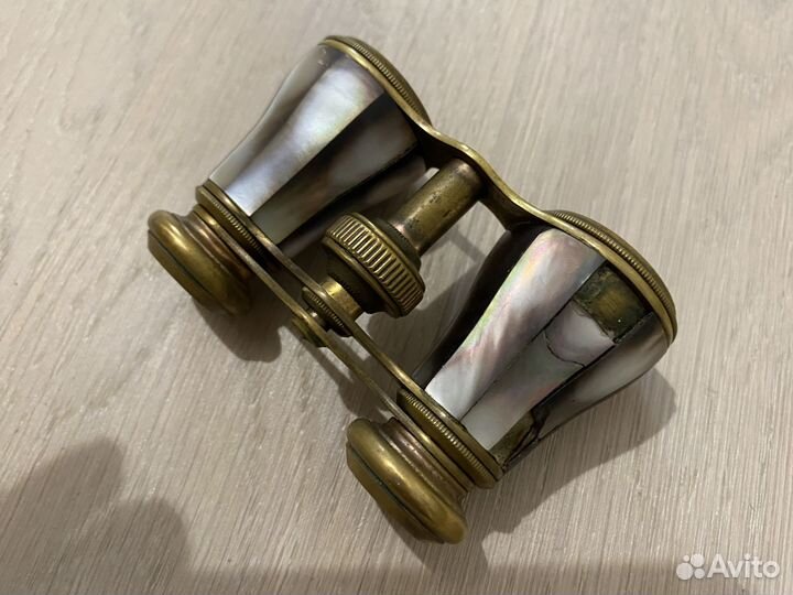 Бинокль театральный винтажный (начало хх века)