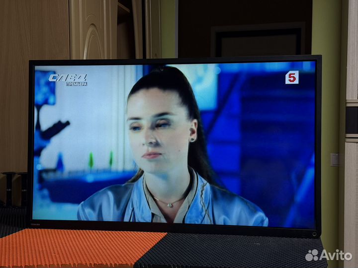 Телеаизор 40