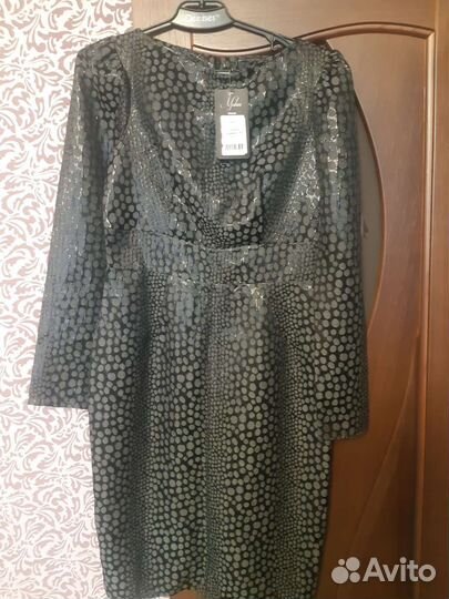 Платье L