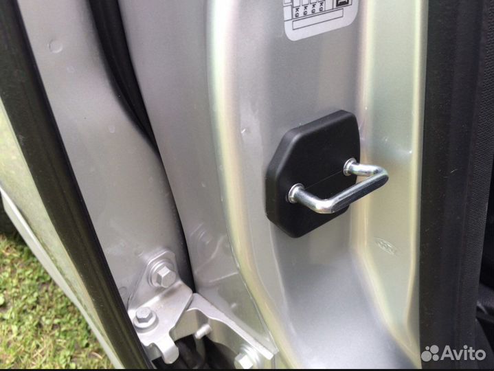 Накладка петли