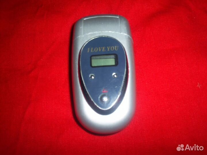 Газовые зажигалки выкидной нож,мобильный телефон