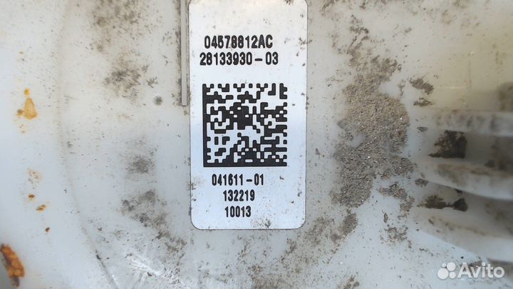 Датчик уровня топлива Jeep Grand Cherokee, 2011