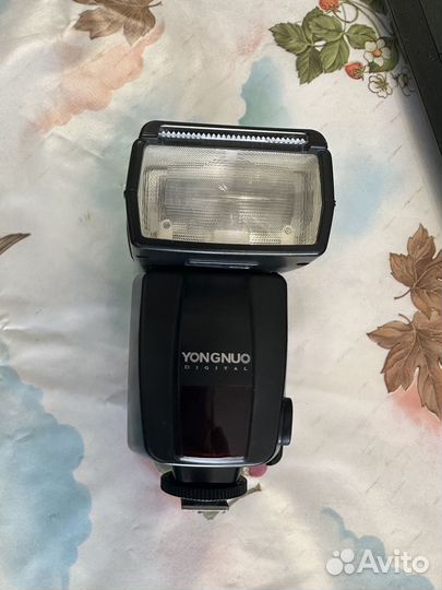 Фотовспышка Yongnuo 468-II