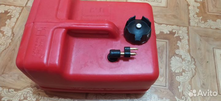 Топлевный бак
