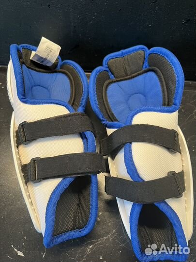 Хоккейные наколенники детские