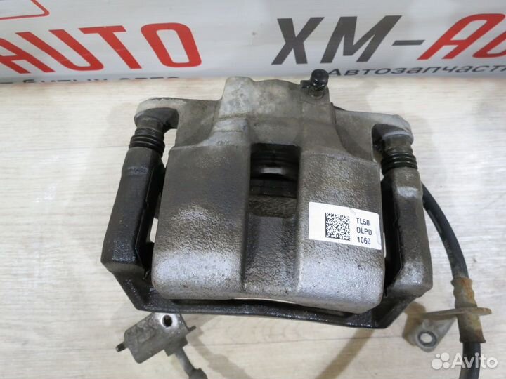 Суппорт тормозной передний левый Kia Soul 3