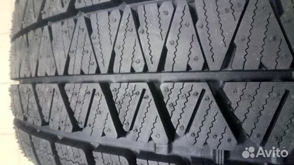 Bridgestone Blizzak DM-V3 235/70 R16 106S