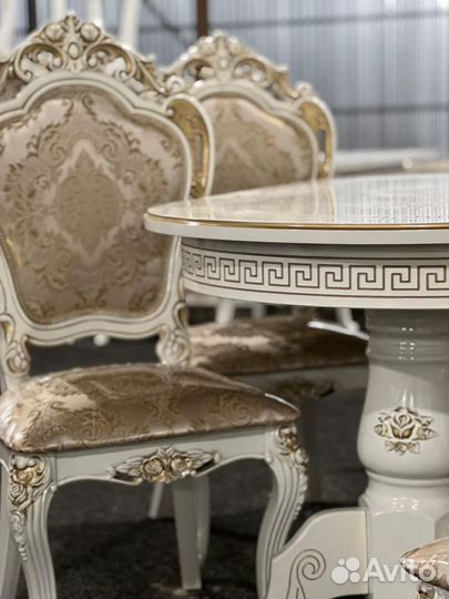 Столы и стулья