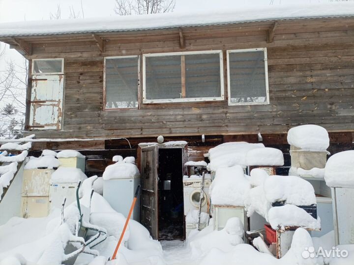 Продам сарай на разбор шпал, дом на дрова