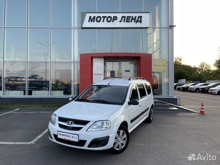 LADA Largus 1.6 МТ, 2017, 28 275 км