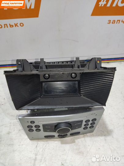Магнитола Opel Astra H 2006