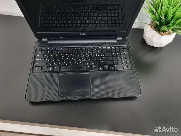 Офисный ноутбук Dell на SSD
