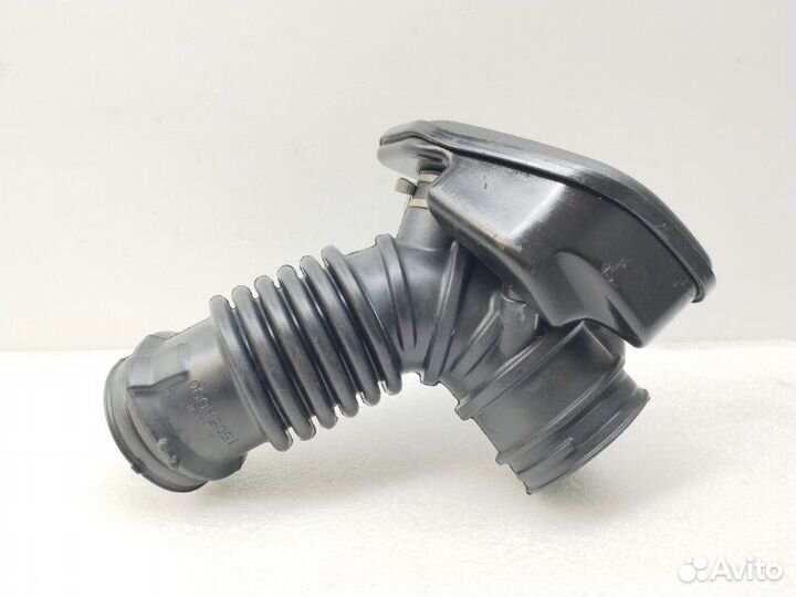 Резонатор воздушного фильтра Mitsubishi Outlander