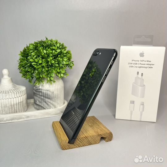 iPhone 8 Plus, 64 ГБ