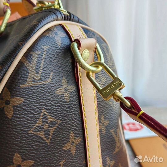 Сумка женская от Louis Vuitton