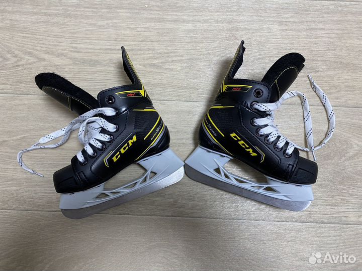 Новые хоккейные коньки ссм