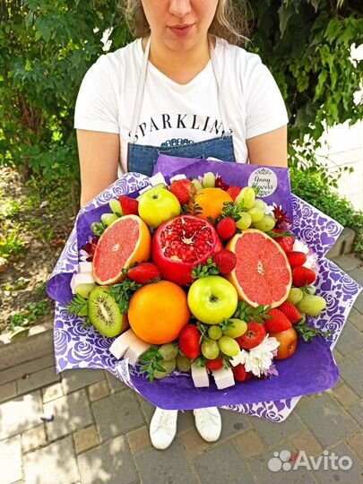 Букет из фруктов И конфет, фруктовые корзины