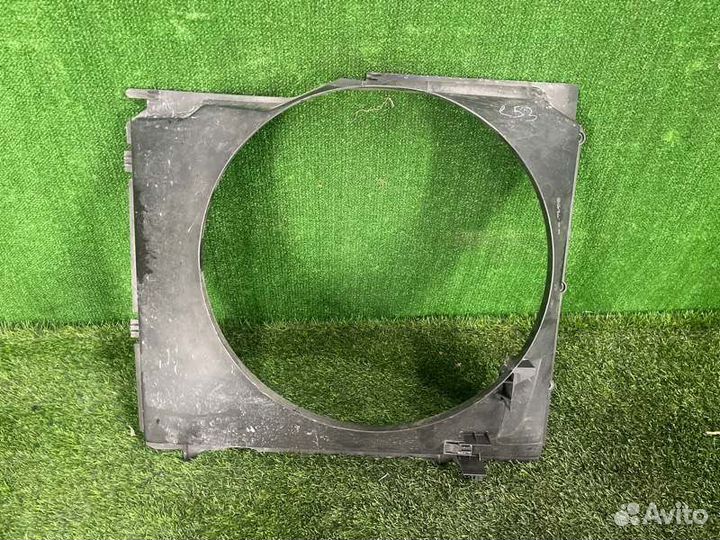 Диффузор радиатора Bmw X5 E53 M54B30 2006