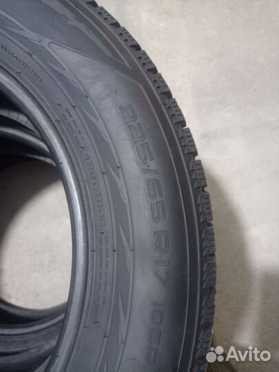 Nokian Tyres Hakkapeliitta R2 SUV 225/65 R17