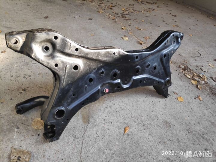 Подрамник mitsubishi lancer 10