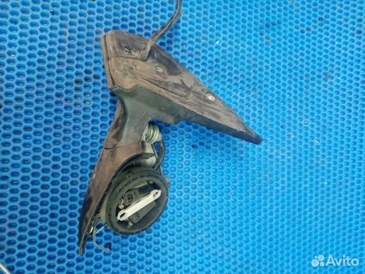 Зеркало правое Volkswagen Bora