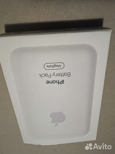 Пауэр банк apple