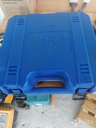 Пневмо гайковерт