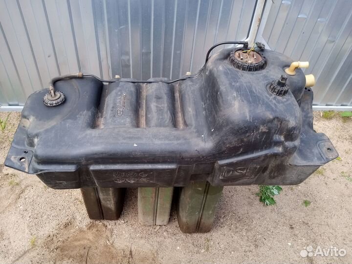 Топливный бак хендай терракан