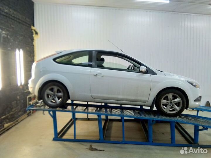 Фаркоп установка тсу Ford Focus II, 3-дв. хэтчбек