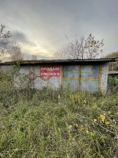 Гараж, > 30 м²