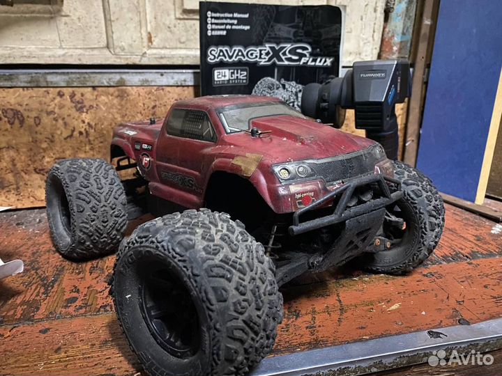 Радиоуправляемая модель (1:16) HPI savage XS flux