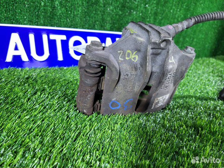 Суппорт тормозной передний левый Peugeot 206 Cc