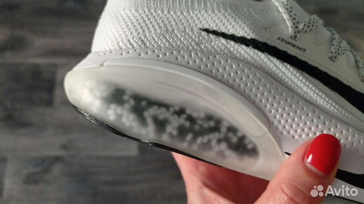 Кроссовки Nike